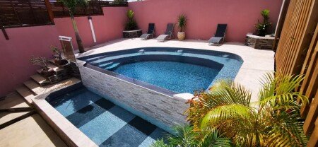 Campingurlaub / Wohnmobil 1 Schlafzimmer, mit Pool