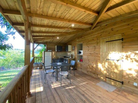 Bed and breakfast 1 chambre, avec piscine