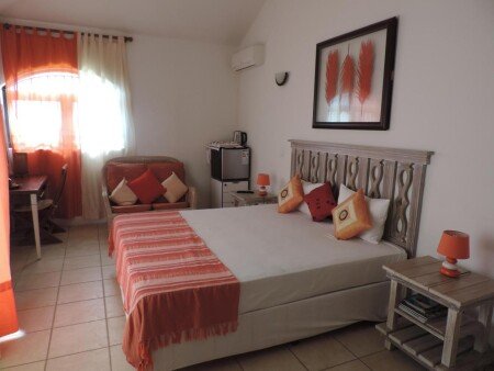 Bed and breakfast 1 chambre, avec piscine