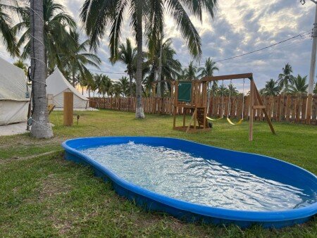 Camping / Mobil Home 4 huéspedes, con piscina