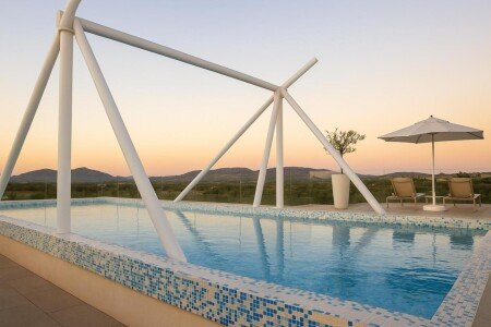 Hotel con piscina