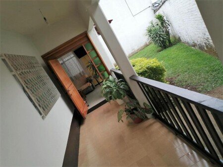 Casa 4 habitaciones, con jardín