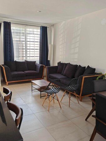 Casa 3 habitaciones, con jardín