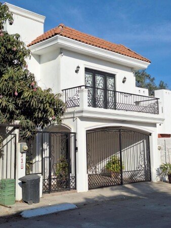 Casa 3 habitaciones, con jardín