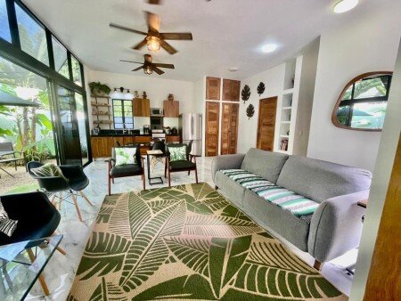 Casa 3 habitaciones, con jardín