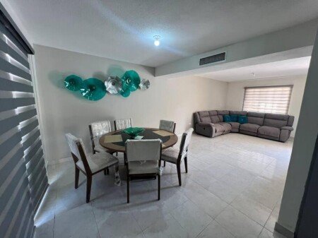 Casa 3 habitaciones, con jardín