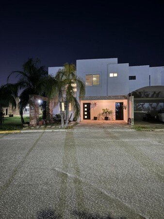 Casa 3 habitaciones, con jardín