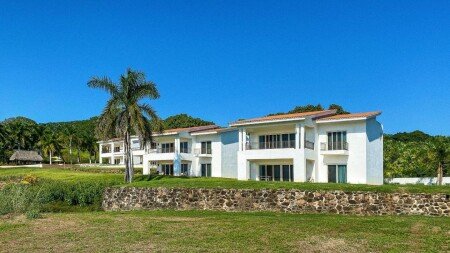 Villa 12 huéspedes, con jacuzzi