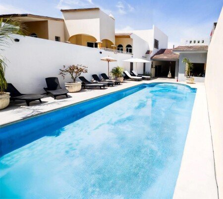 Apartment 4 bedrooms, with pool