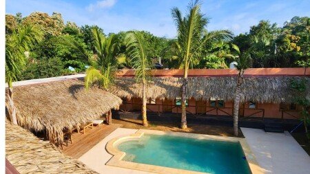 Hostal 2 huéspedes, con piscina