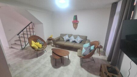 Casa 6 huéspedes, con aire acondicionado