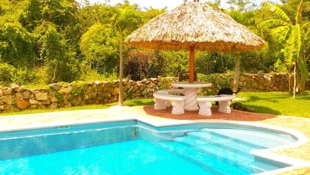 Casa 10 huéspedes, con piscina