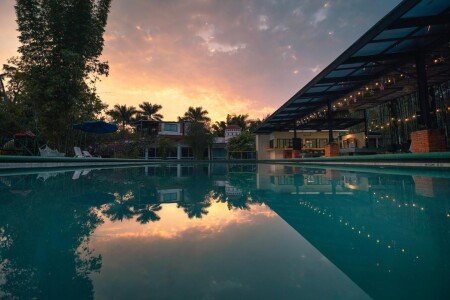 Hotel con piscina