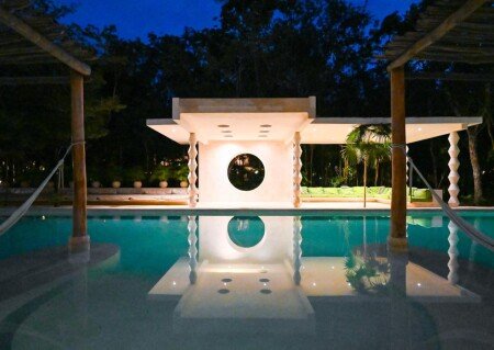 Hotel with jacuzzi