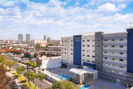 Hotel con gimnasio