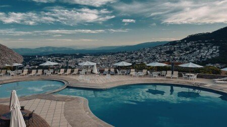 Hotel con piscina