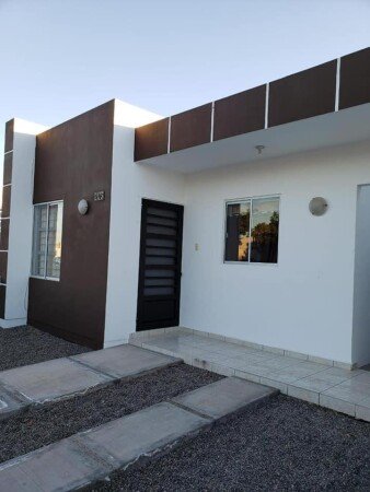 Casa 2 habitaciones, con aire acondicionado