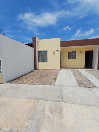 Casa 2 habitaciones, con aire acondicionado