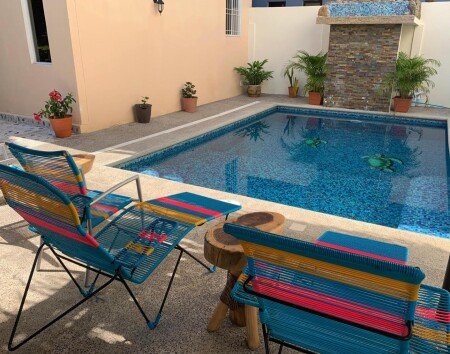 Casa 2 habitaciones, con piscina