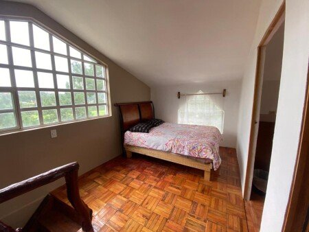 Casa 2 habitaciones, con jardín