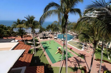 Aparthotel 7 guests, with pool