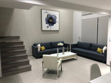 House 3 bedrooms, with pool