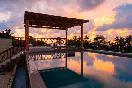 Hotel con piscina