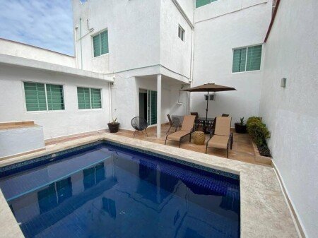 Casa 5 habitaciones, con piscina