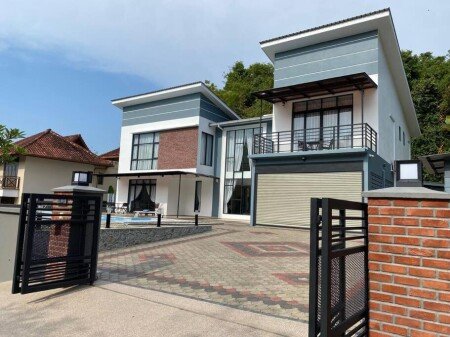 Villa 3 bedrooms, with pool