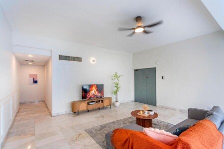 Bed and breakfast 8 voyageurs, avec piscine