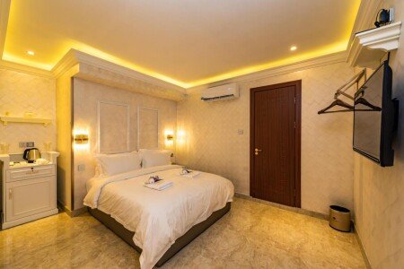 Hotel with air conditioning