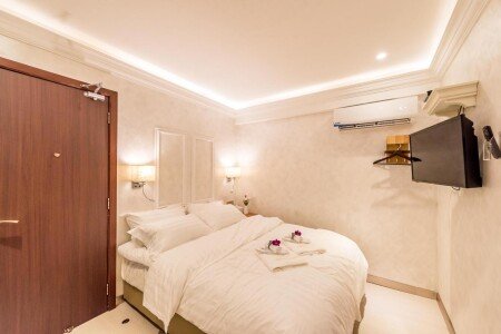 Hotel with air conditioning