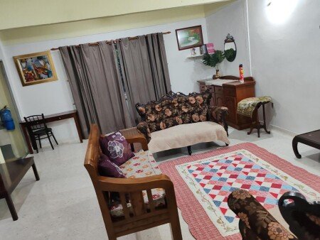 House 4 bedrooms, with garden