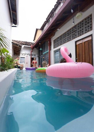 Hostel 3 guests, with pool