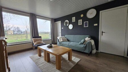 House 2 bedrooms, with garden