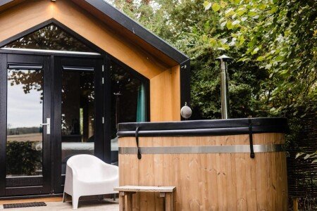 Campingurlaub / Wohnmobil 2 Gäste, mit Garten