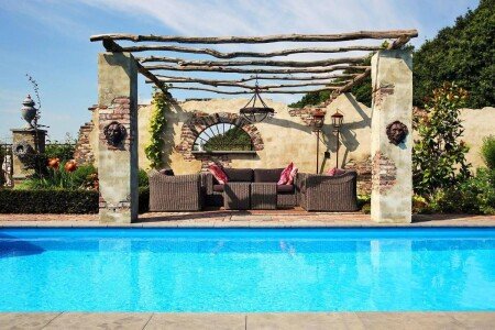 Bed and breakfast 3 guests, with pool