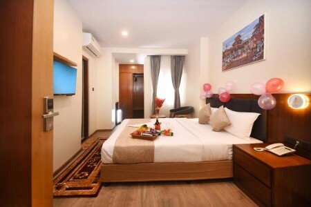 Hotel con giardino