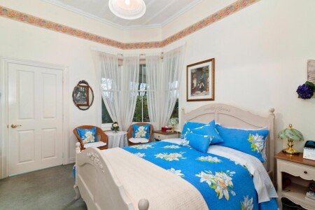 Bed and breakfast 2 guests, with garden