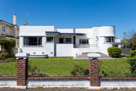 House 4 bedrooms, with garden