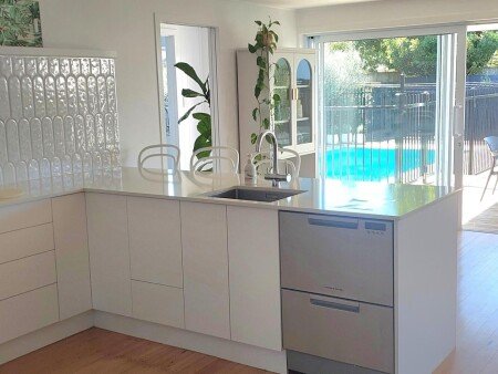 House 3 bedrooms, with pool