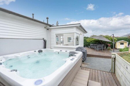 House 3 bedrooms, with jacuzzi