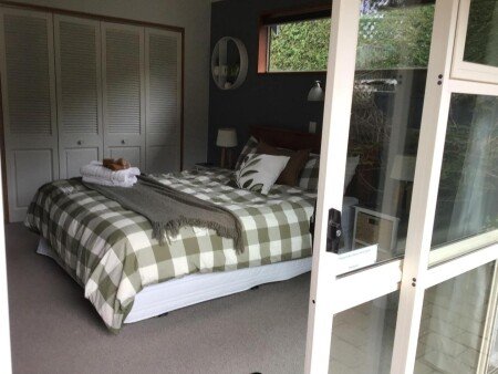 Bed and breakfast 1 bedroom, with garden