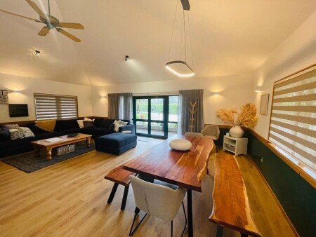 House 3 bedrooms, with jacuzzi