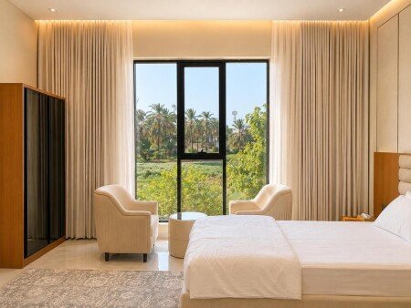 Hotel with pool