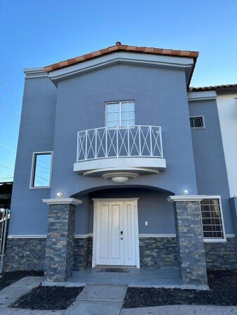 Casa 3 habitaciones, con aire acondicionado