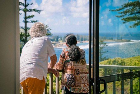 Villa 6 guests, with jacuzzi