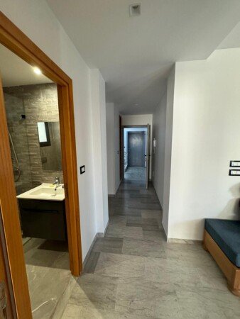 Appartamento 2 camere, con parcheggio