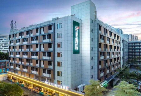 Hotel with wifi