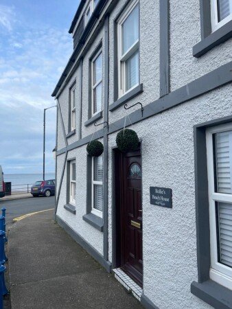 House 3 bedrooms, with garden